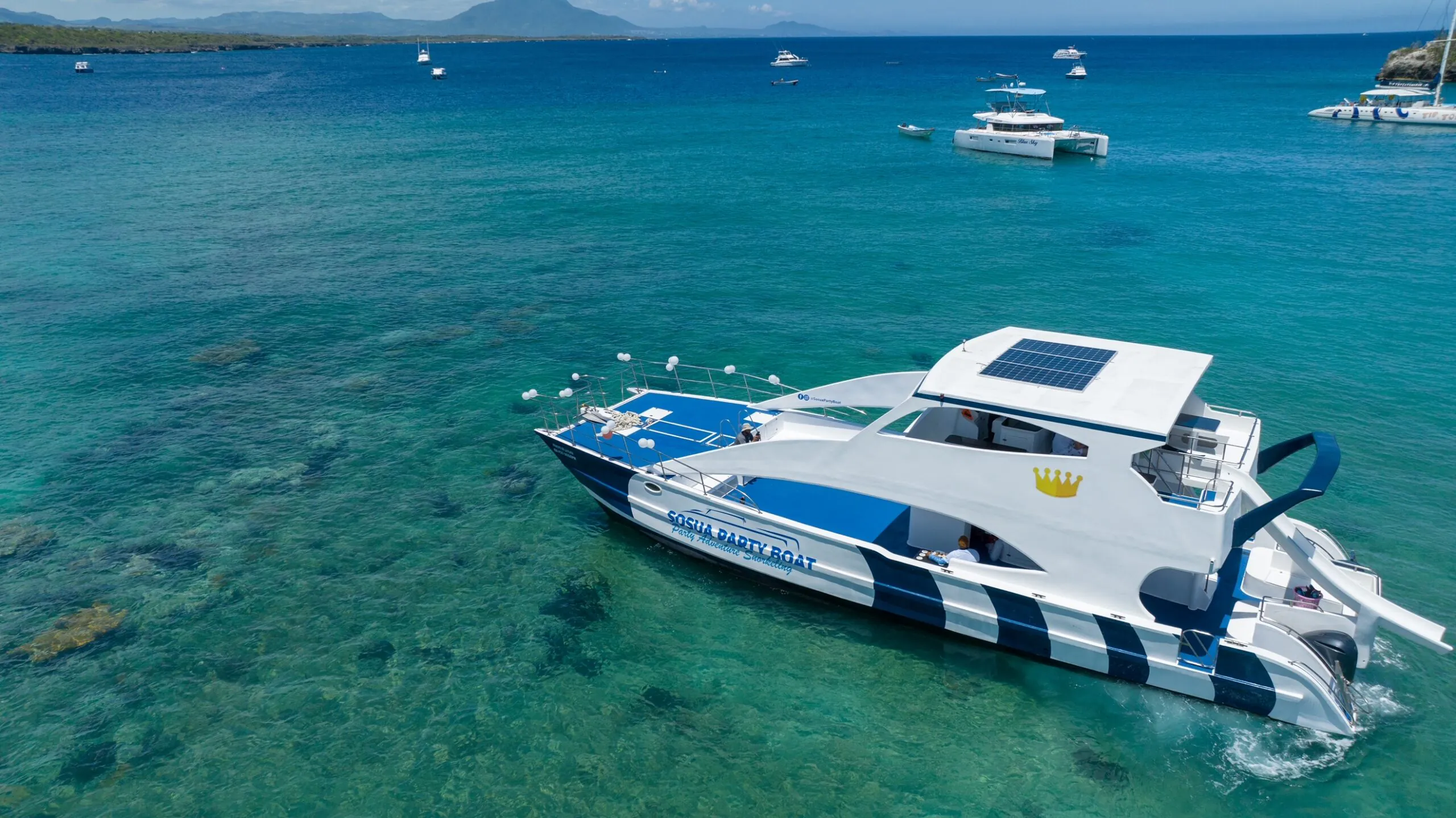 Schifferboot Extended Catamaran Charter
